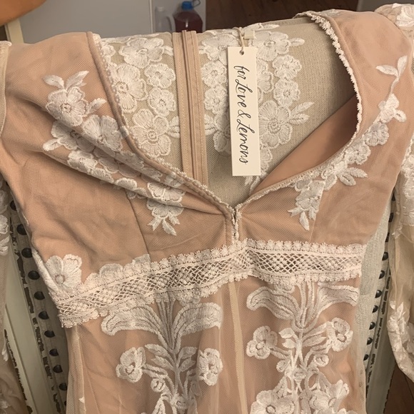 Free People x For love Lemons Temecula Embroidered Lace Jumpsuit size small new - Picture 8 of 11